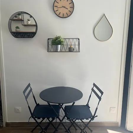 Appartement Cosy - Terrasse A 2 Pas De Paris