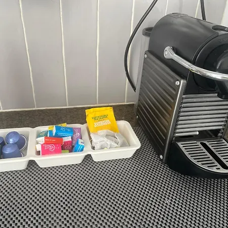 Appartement Cosy - Terrasse A 2 Pas De Paris *